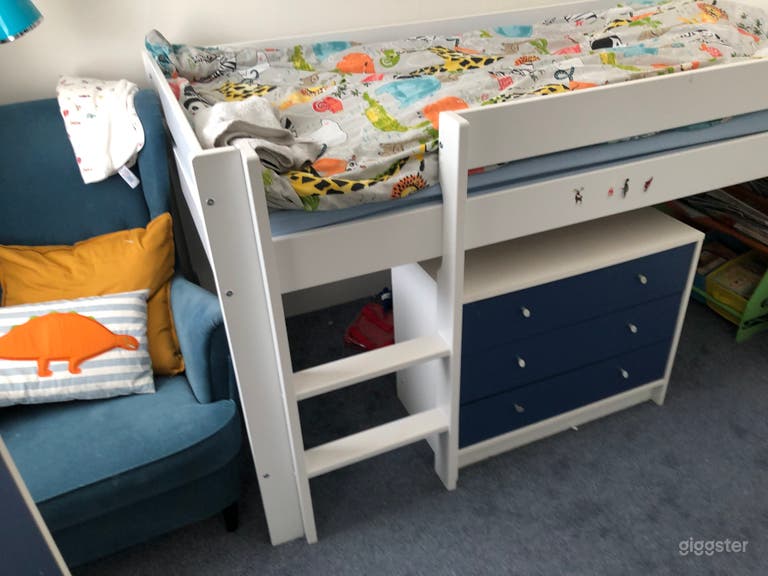  Victorian family home 