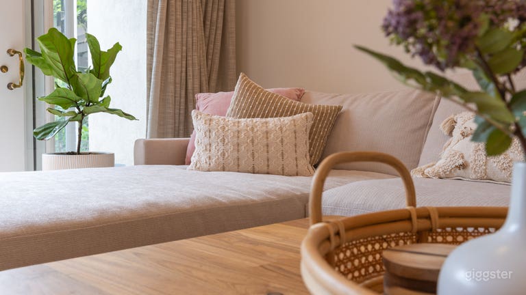  LA French Modern Bright Boho Beveled-Glass House 