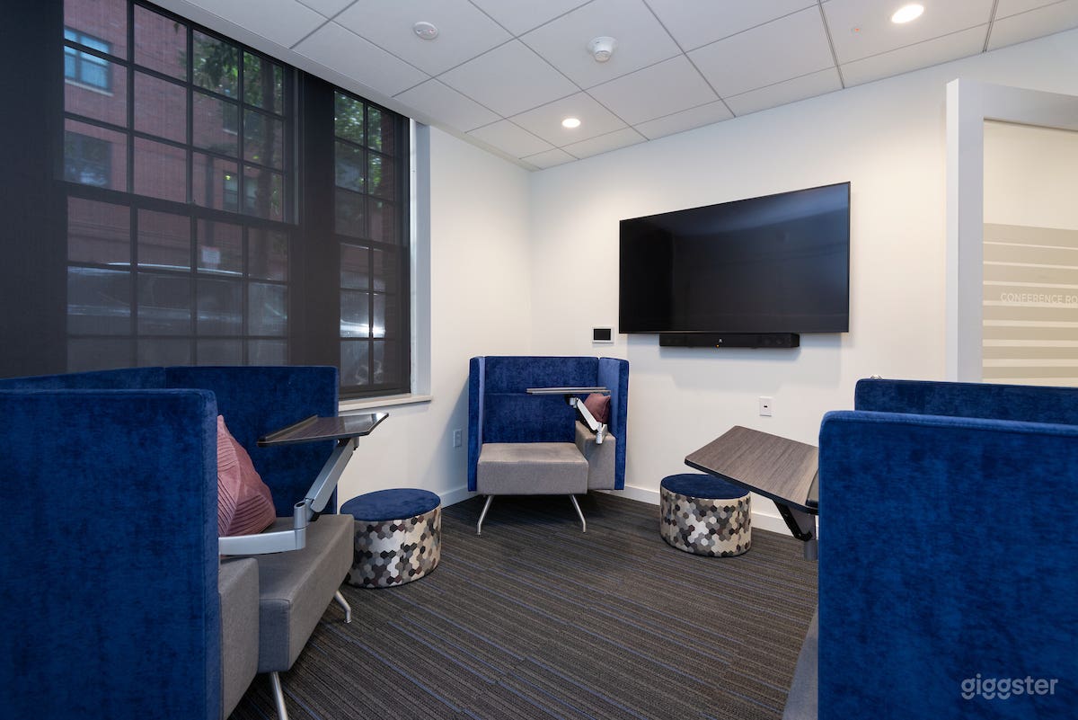 Modern Conference Room (C) in Boston Photo 1