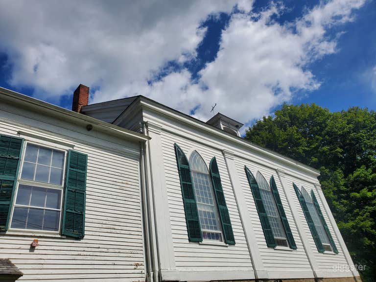  Beautiful windows and shutters 