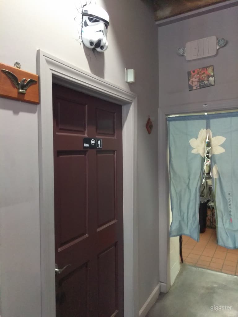  Restroom zone &quot;Men&quot; 