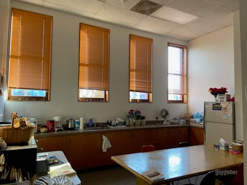 Well-Kept Kitchen Photo 4