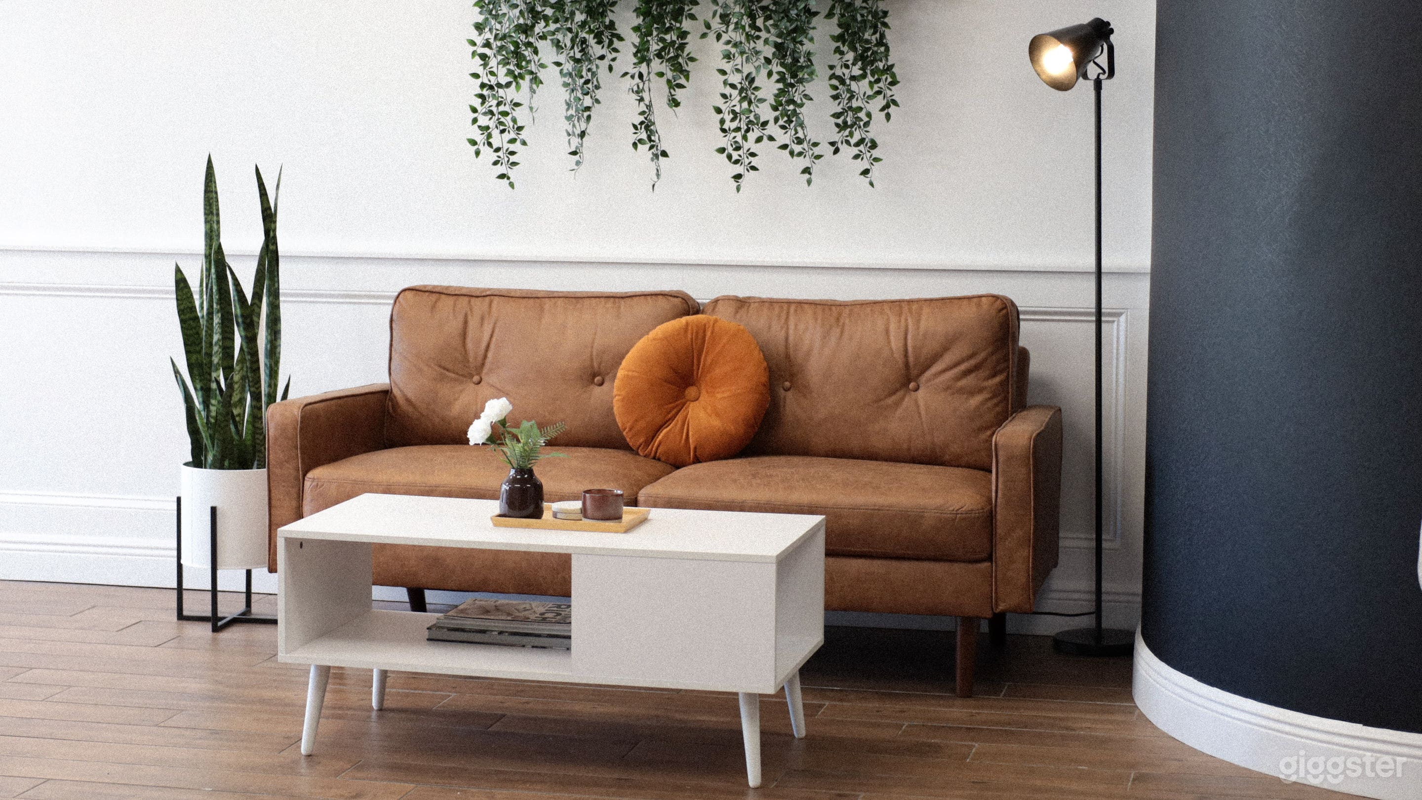 Multipurpose Photography Studio Photo 2