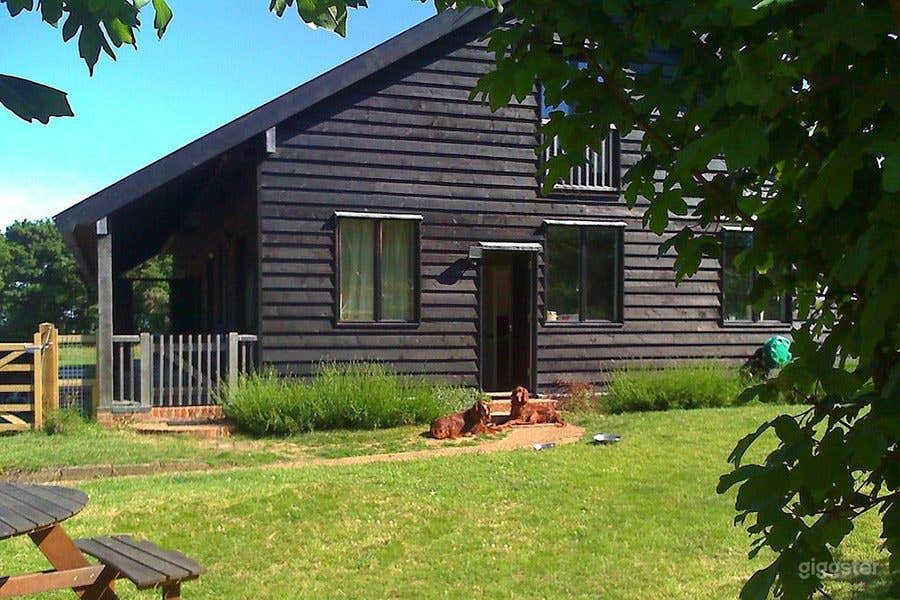 Barn Style Cottage Photo 4