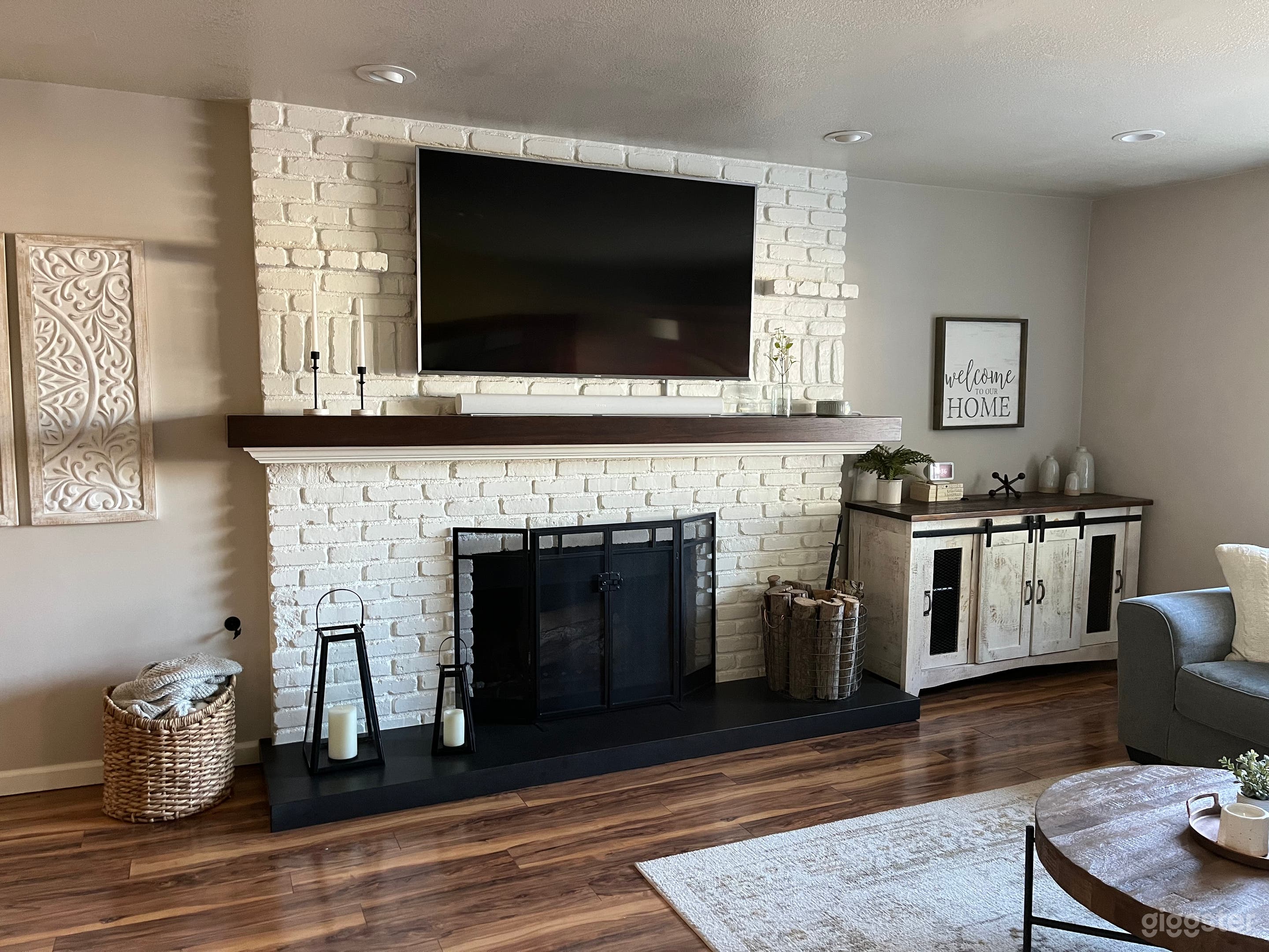 Living Room Fireplace 