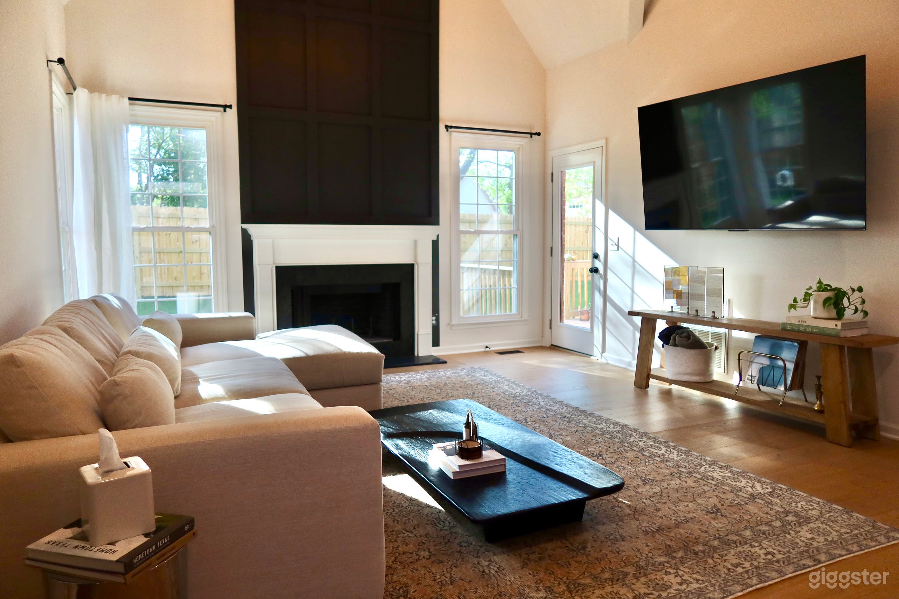 Renovated Bellevue Home with Modern Finishes & Natural Light Photo 1
