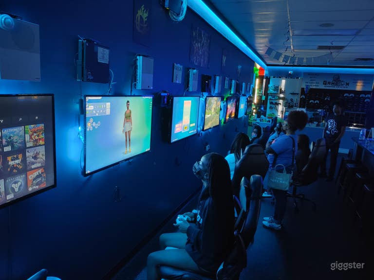  Video Arcade Center w/ Neon Lights 