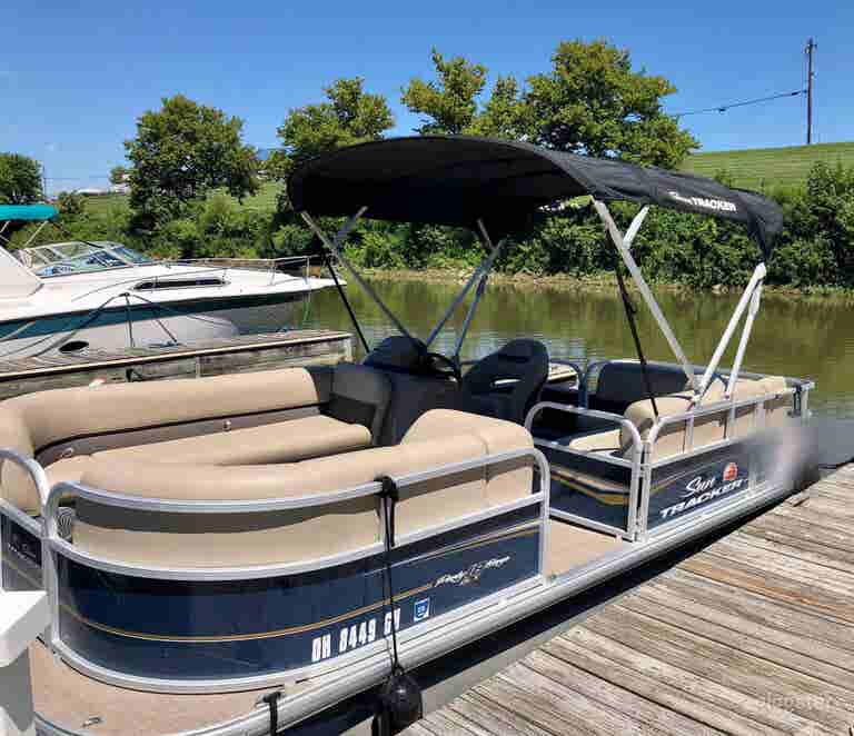  Pontoon-Boot für 8 Personen 