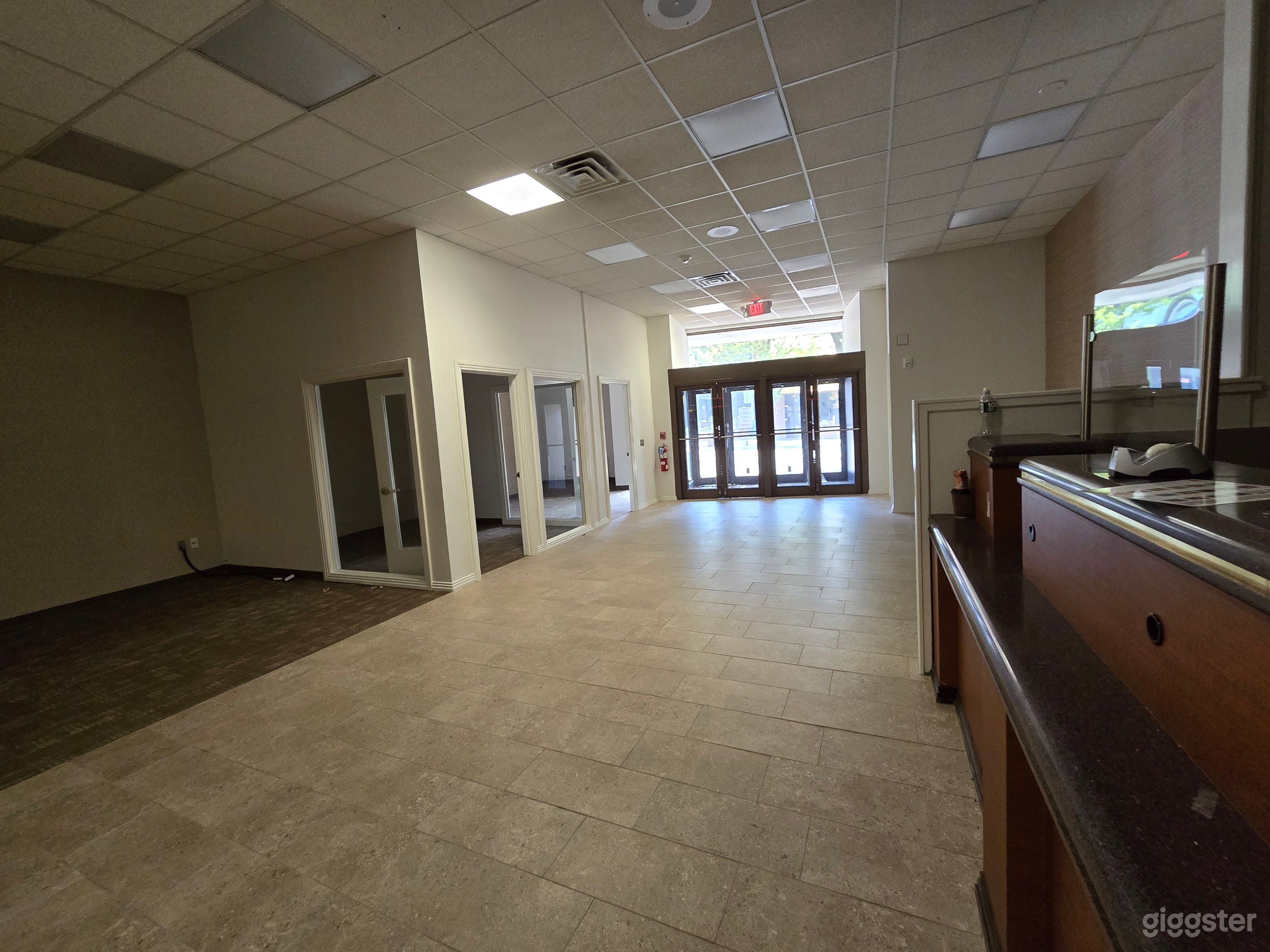 Exclusive Former Bank Location Photo 4