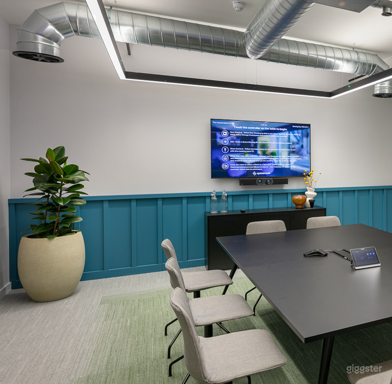  The Conservatory Meeting Room  