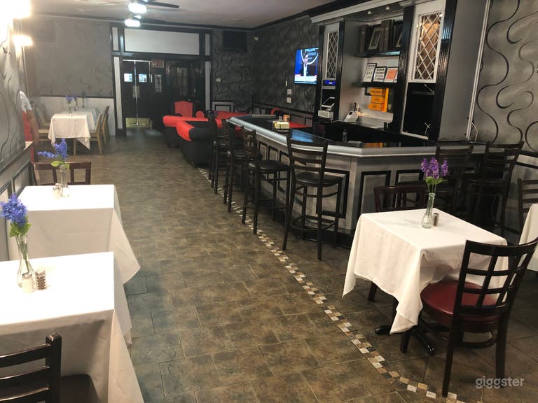  Spacious Retro Bar & Lounge with backyard patio in South Brooklyn 