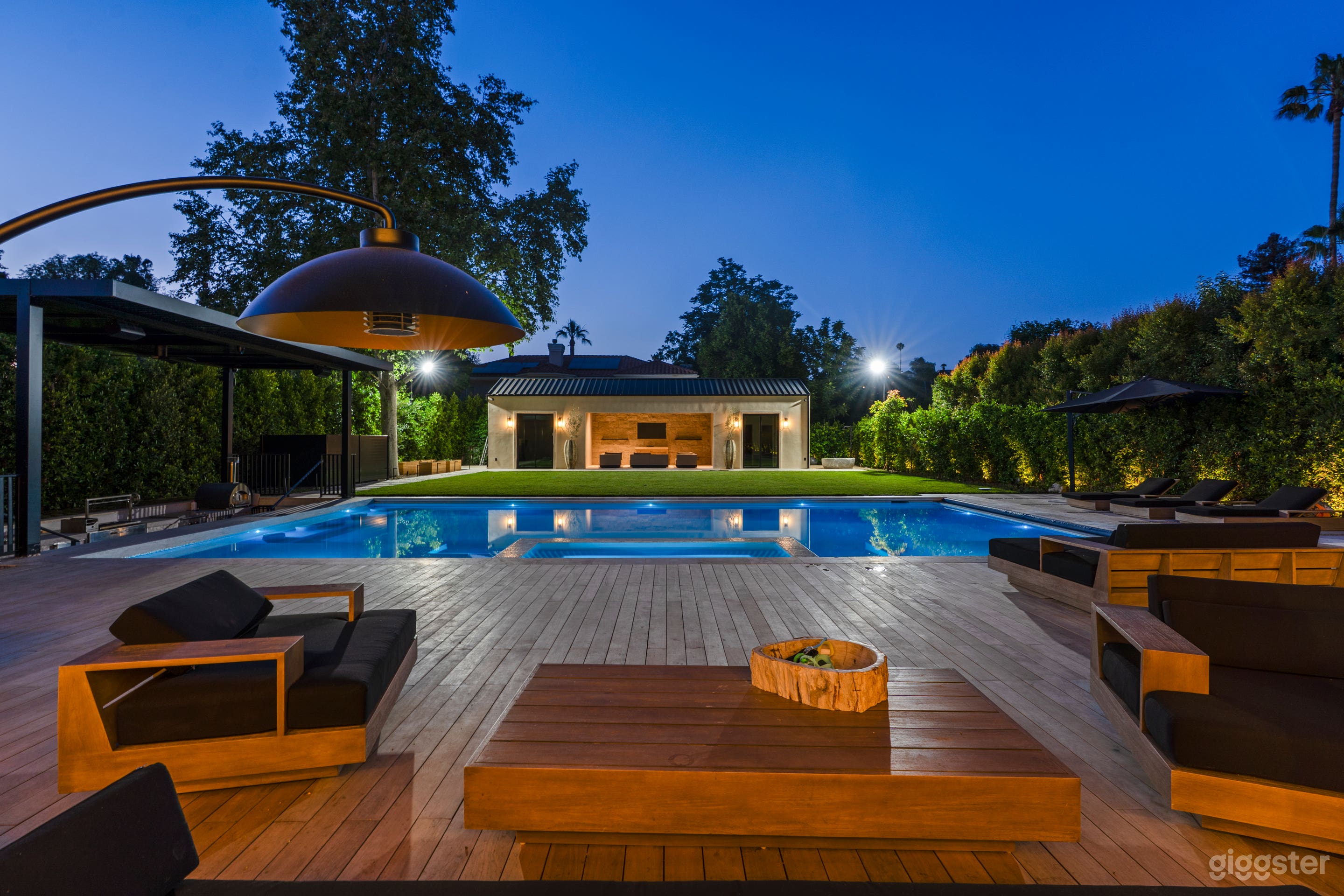 Modern Spanish Estate | Designer Woodland Hills Home Photo 3