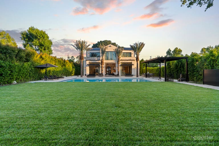 Modern Spanish Estate | Designer Woodland Hills Home 