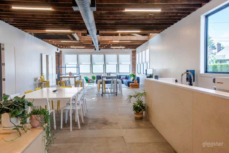  Bright and Spacious Creative Workspace 