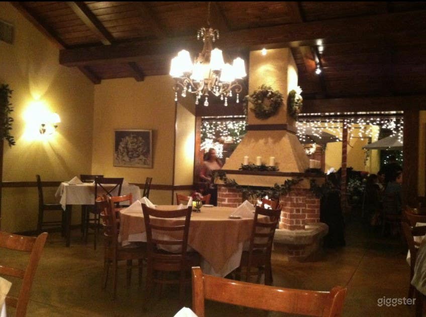 Italian Restaurant Bistro Venue in College Station Photo 4