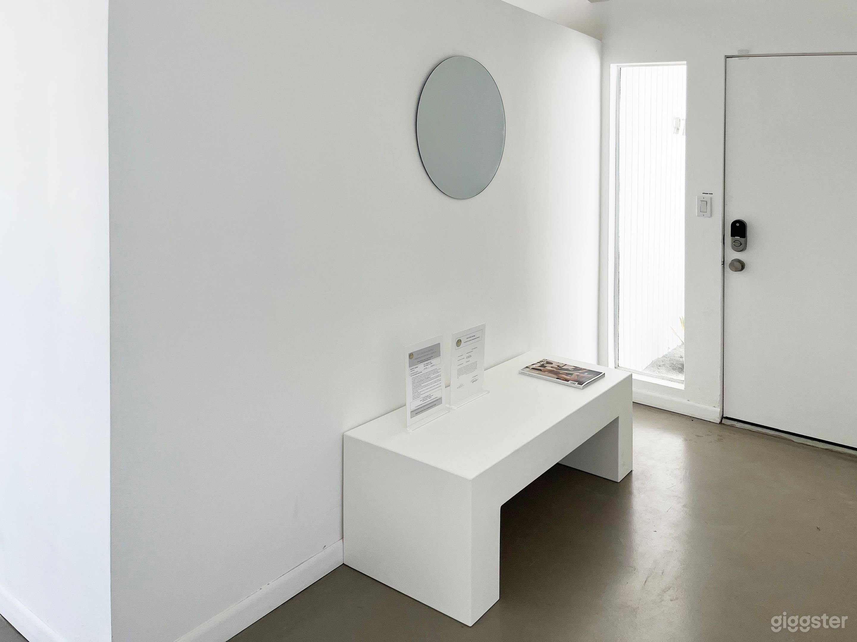 Entrance. Vignelli /Knoll bench 