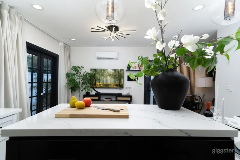  Citrus City: Exquisite Guest House in Anaheim 