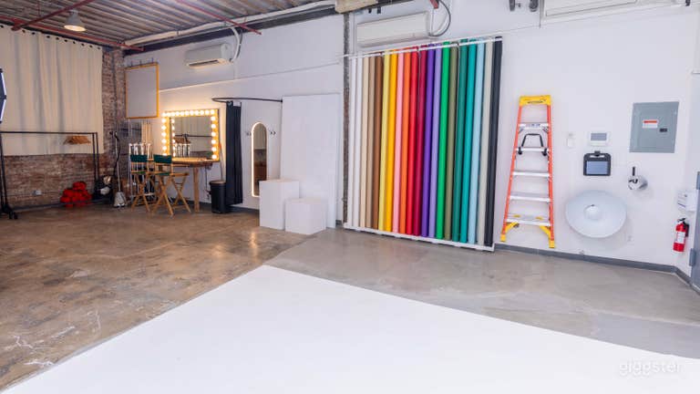  Pre-Lit RGBW Cyclorama Studio in East Williamsburg 