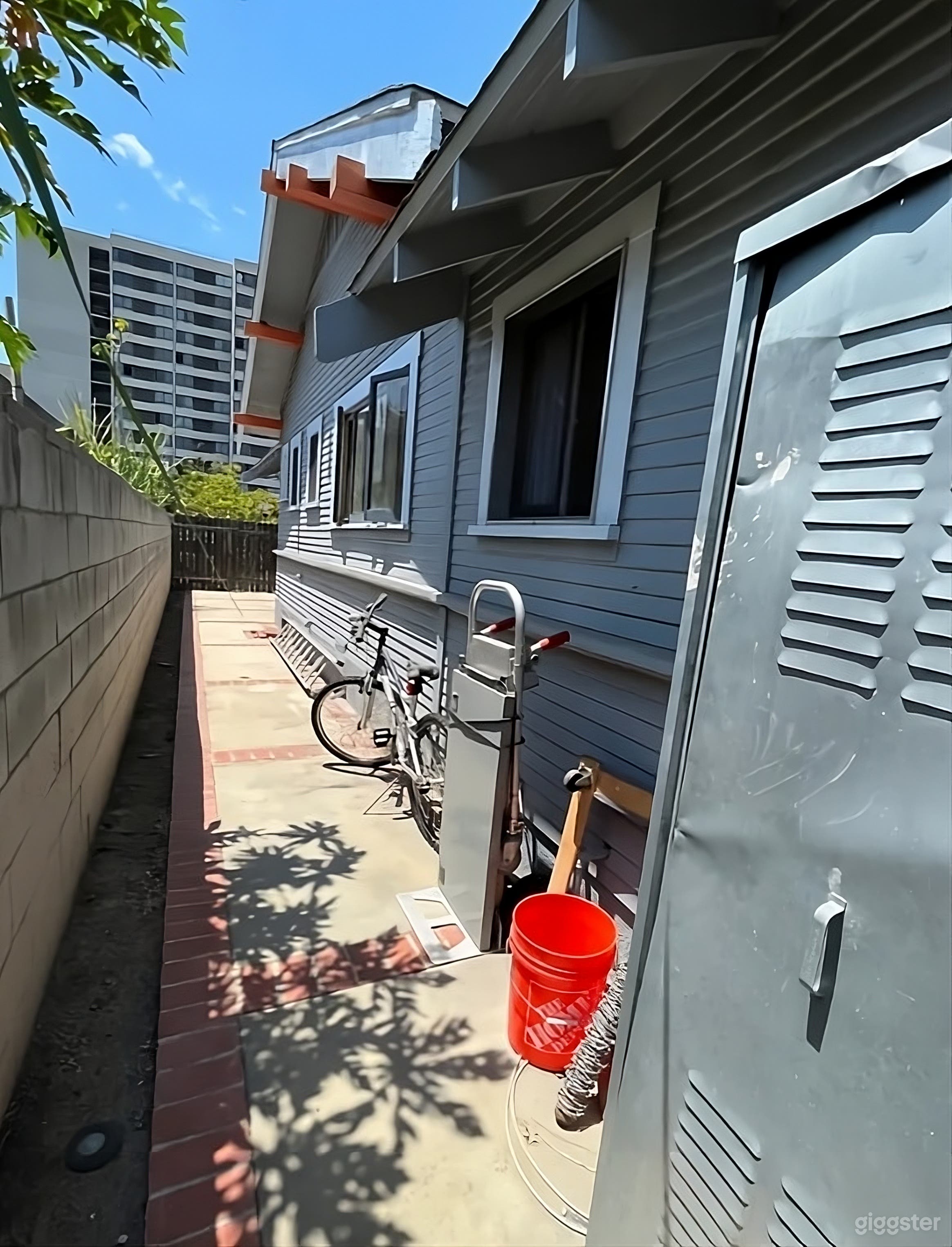 Versatile Backyard Space Photo 4