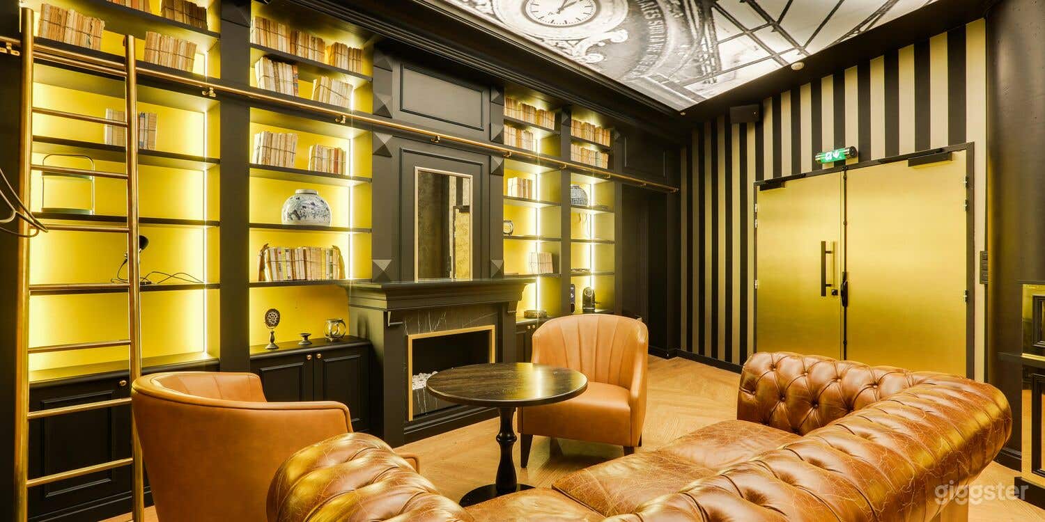 Photo de Privatize Le Salon Holmes 2