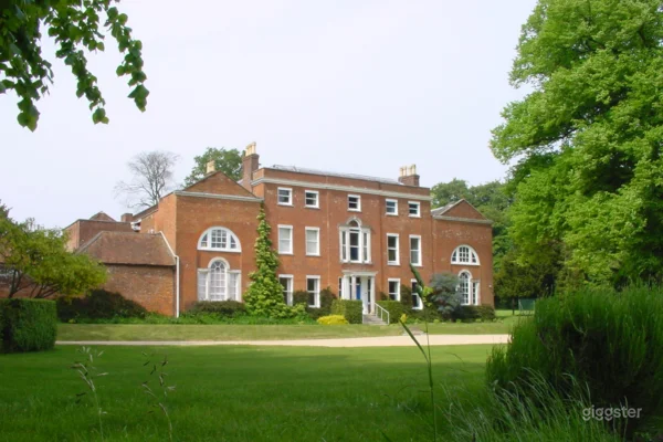 PARKLAND (FRONT LAWN) Photo 4