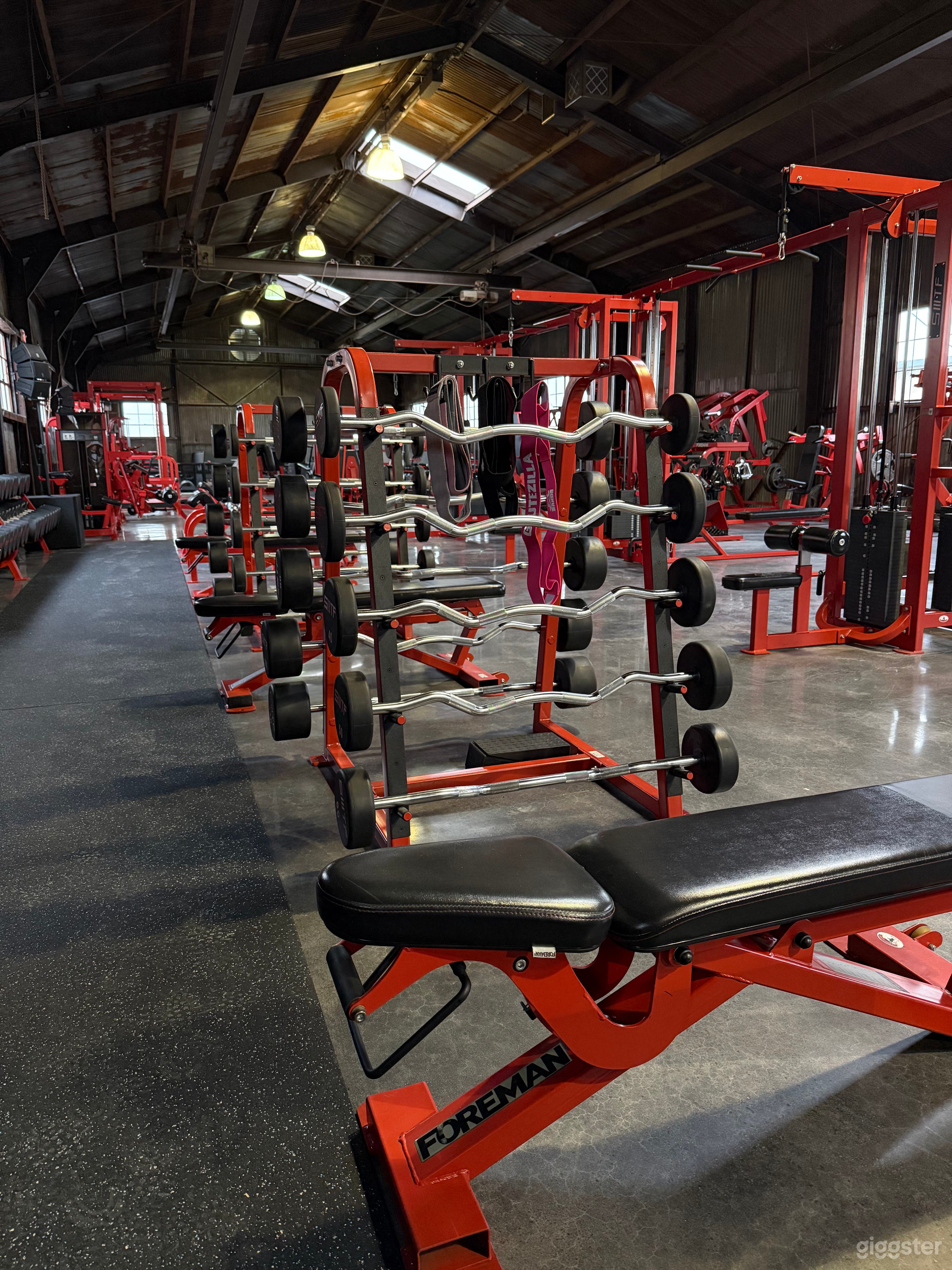 Modern Industrial Gym Space in Burbank Photo 4