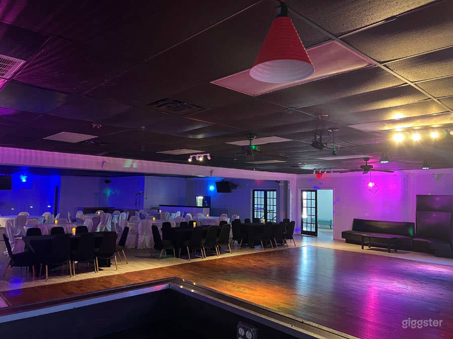 An excellent party venue in Arlington Photo 3