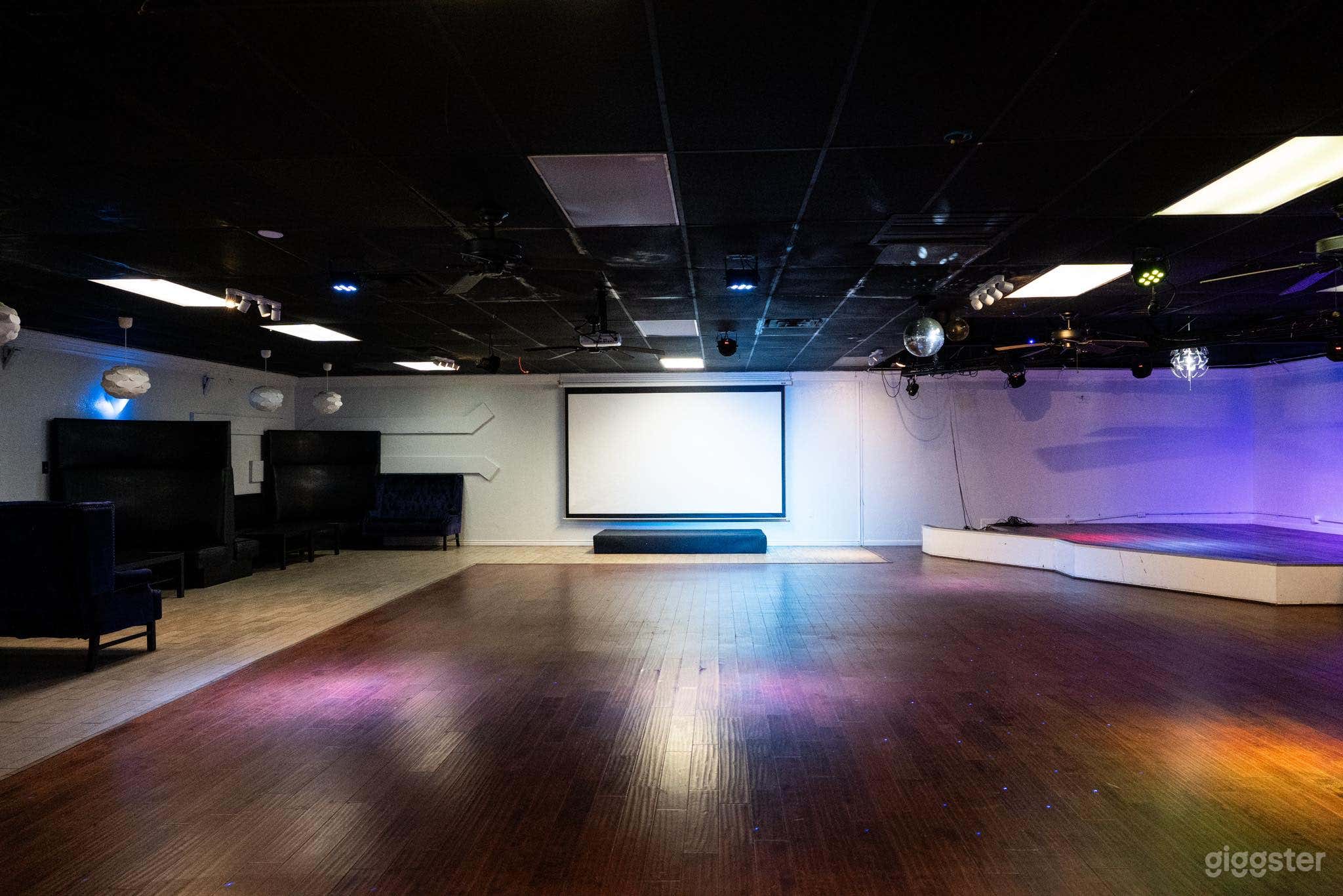 An excellent party venue in Arlington Photo 1