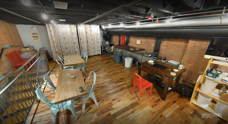  Classy Café with Exposed Brick in Pittsburgh 