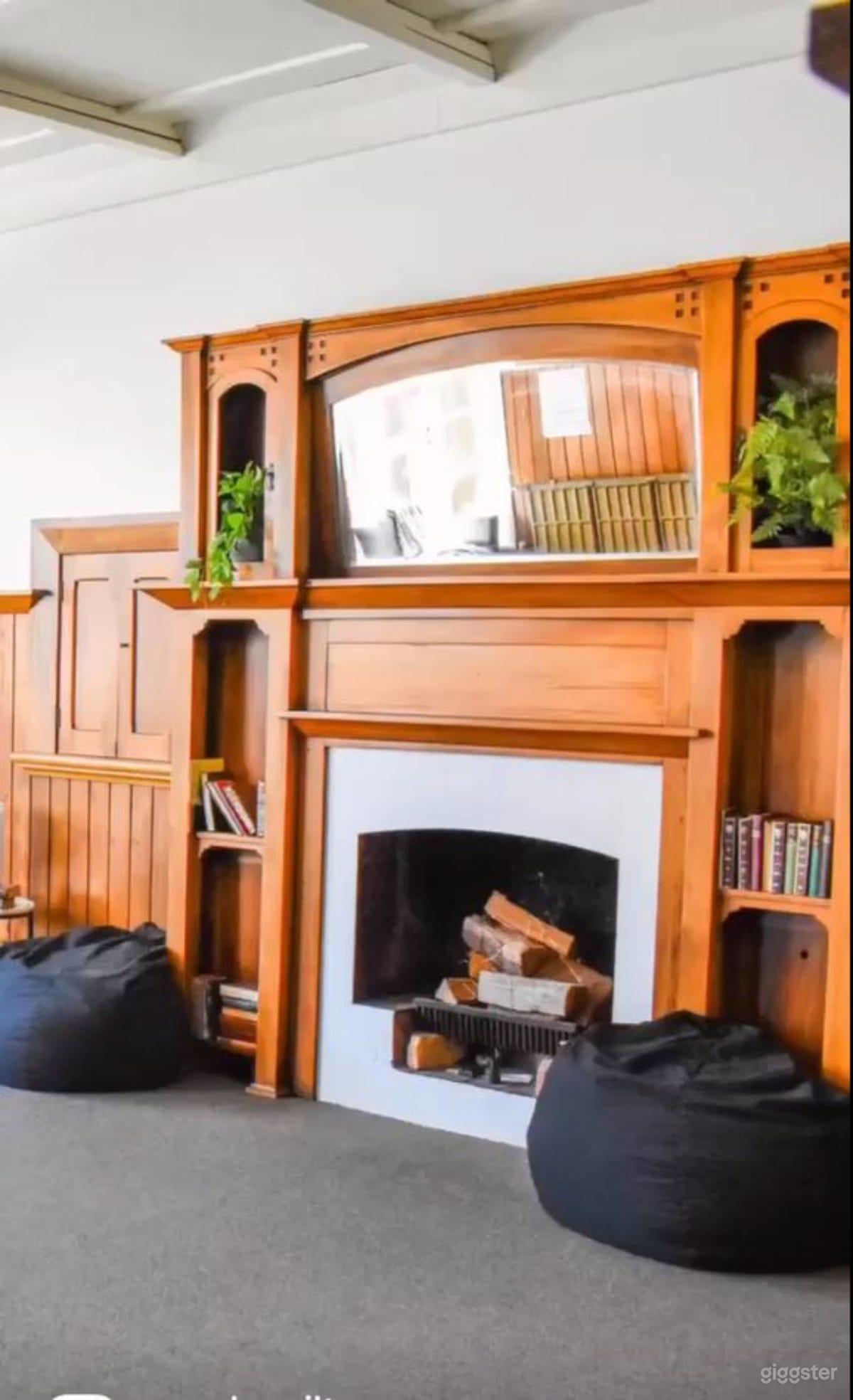 Meeting Room Photo 2