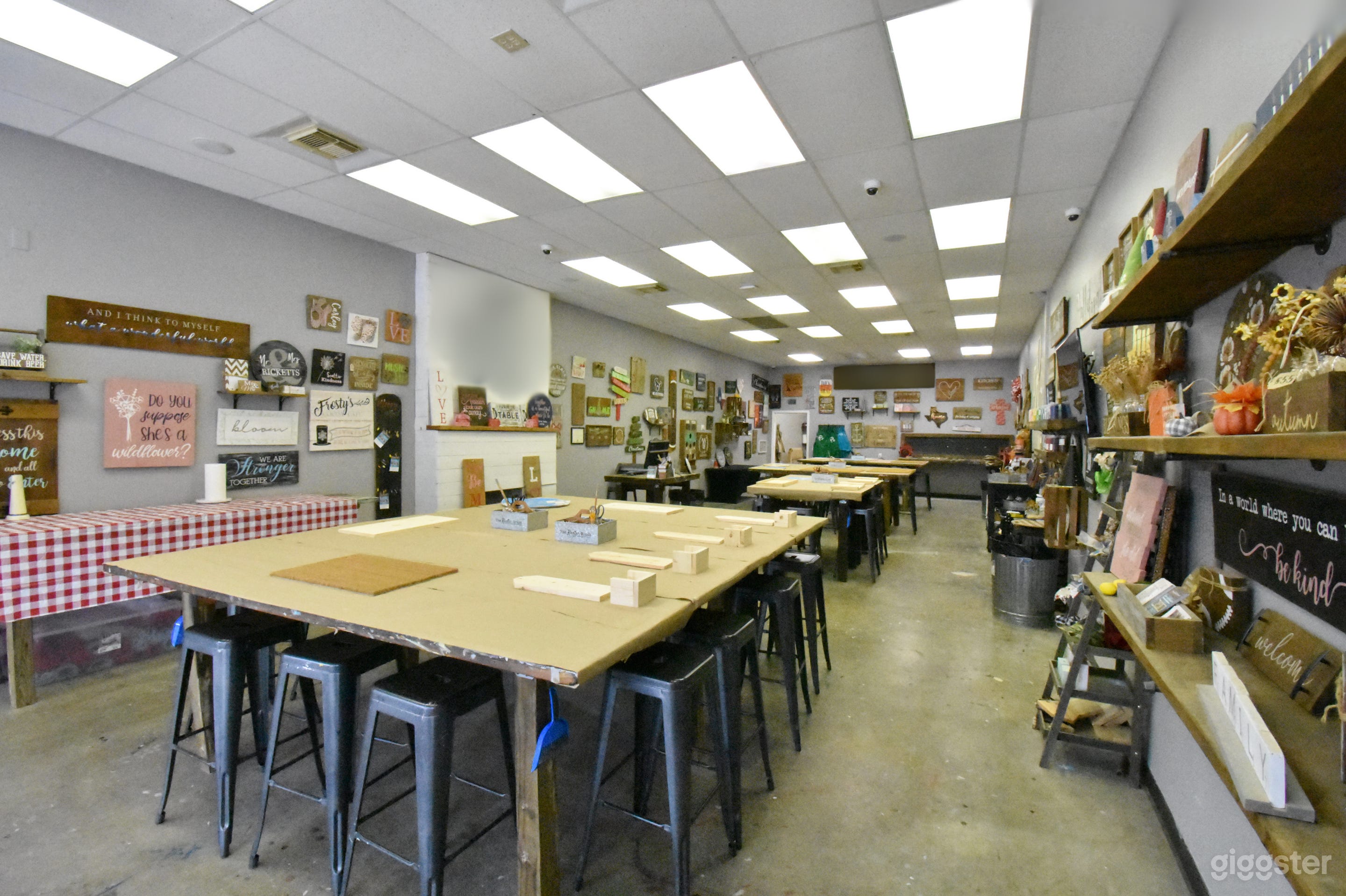 Art Studio in Galleria Photo 1