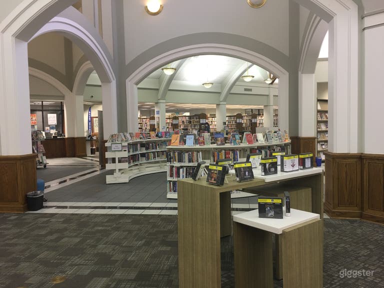  Public Library in Bluebonnet Regional Branch 