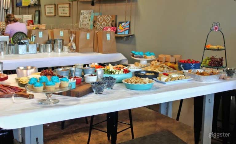  Relaxing Cozy Art Studio 