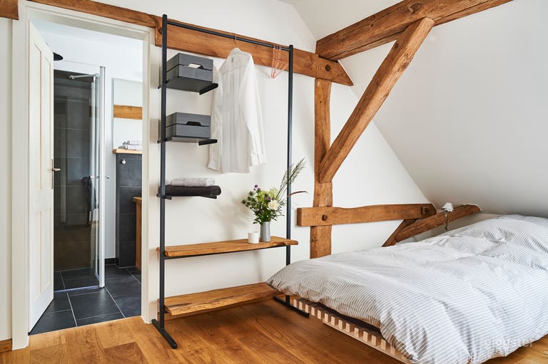  Schlafzimmer im Haus (5 Stück vorhanden) 