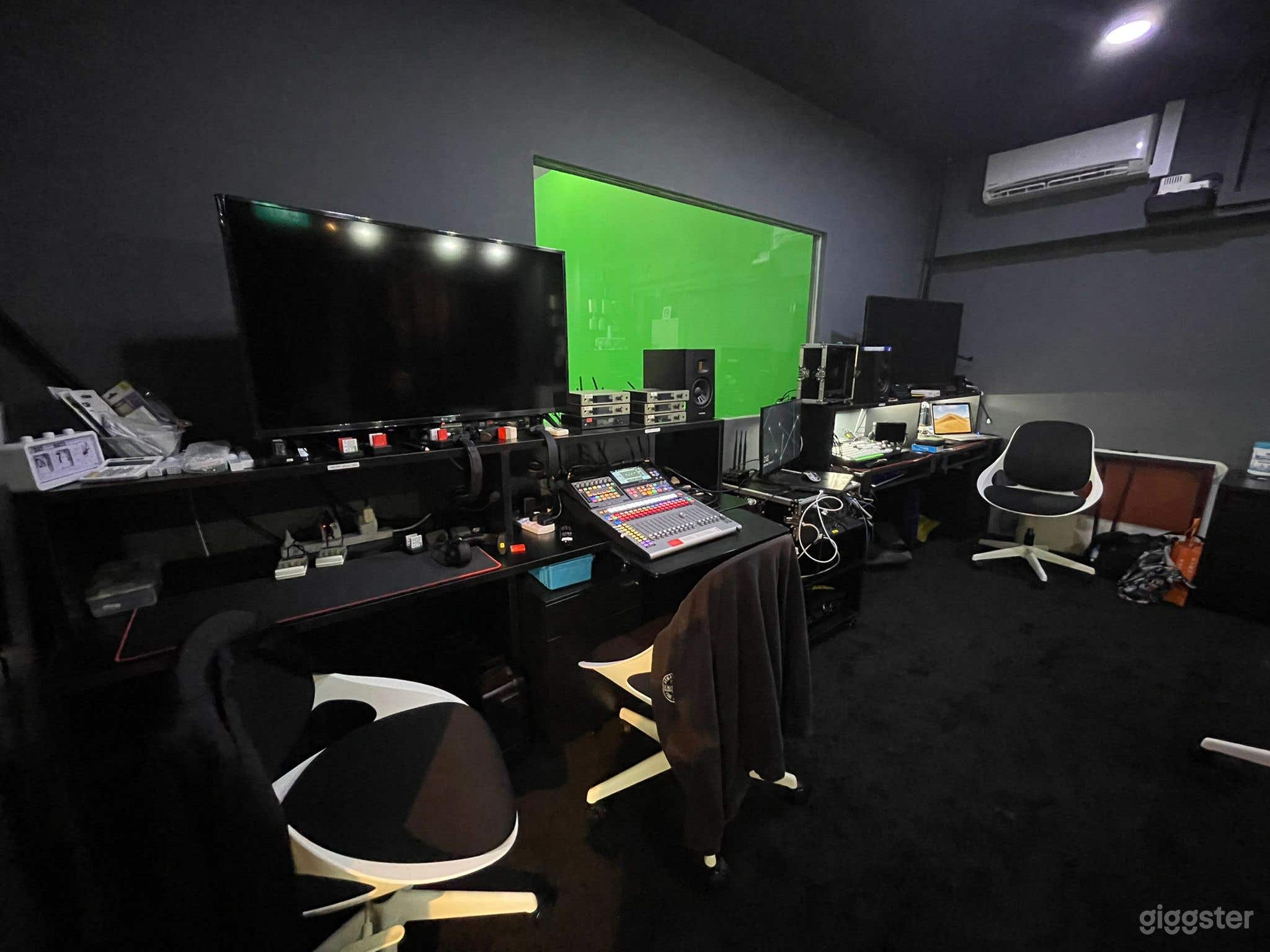 Complete Suite of Broadcast Quality Equipment Studio Photo 2