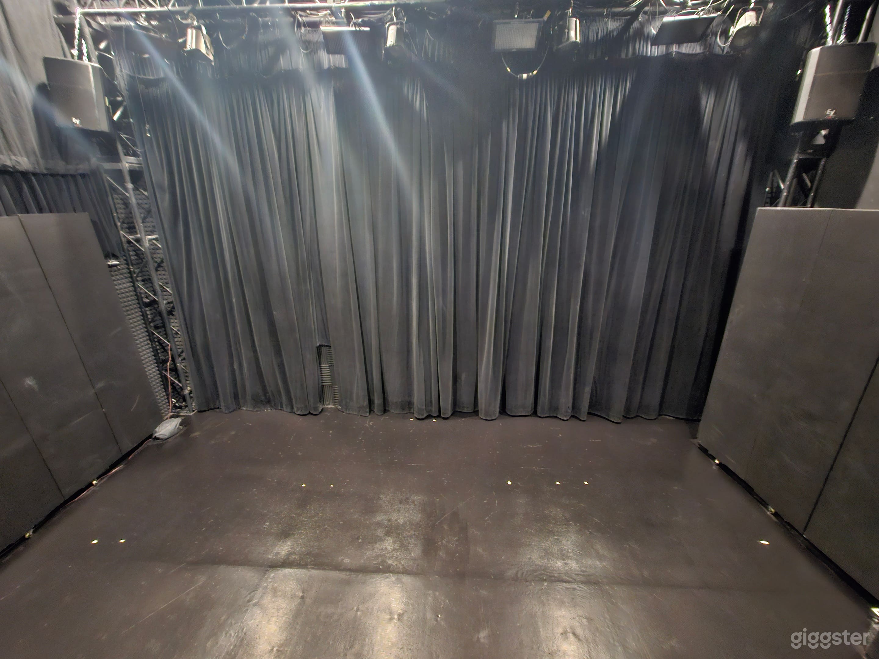 The Beckett - Noho Arts District Theatre Perfect for Comedy Photo 3