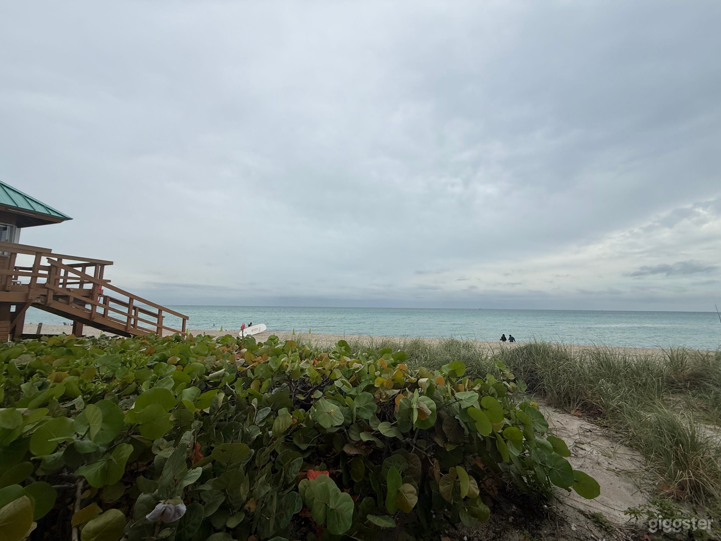 Ocean Luxury Beach Restaurant for Productions Photo 1