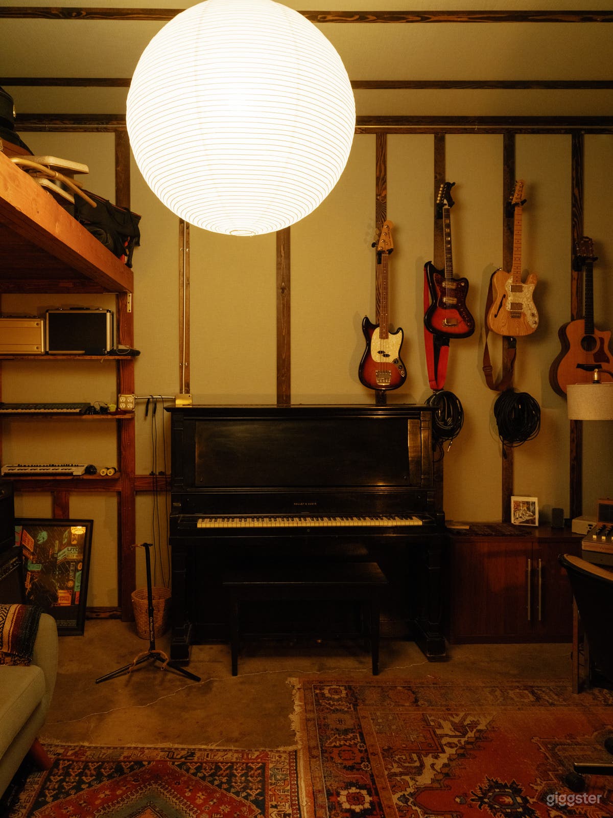 Warm Vintage Studio Photo 2