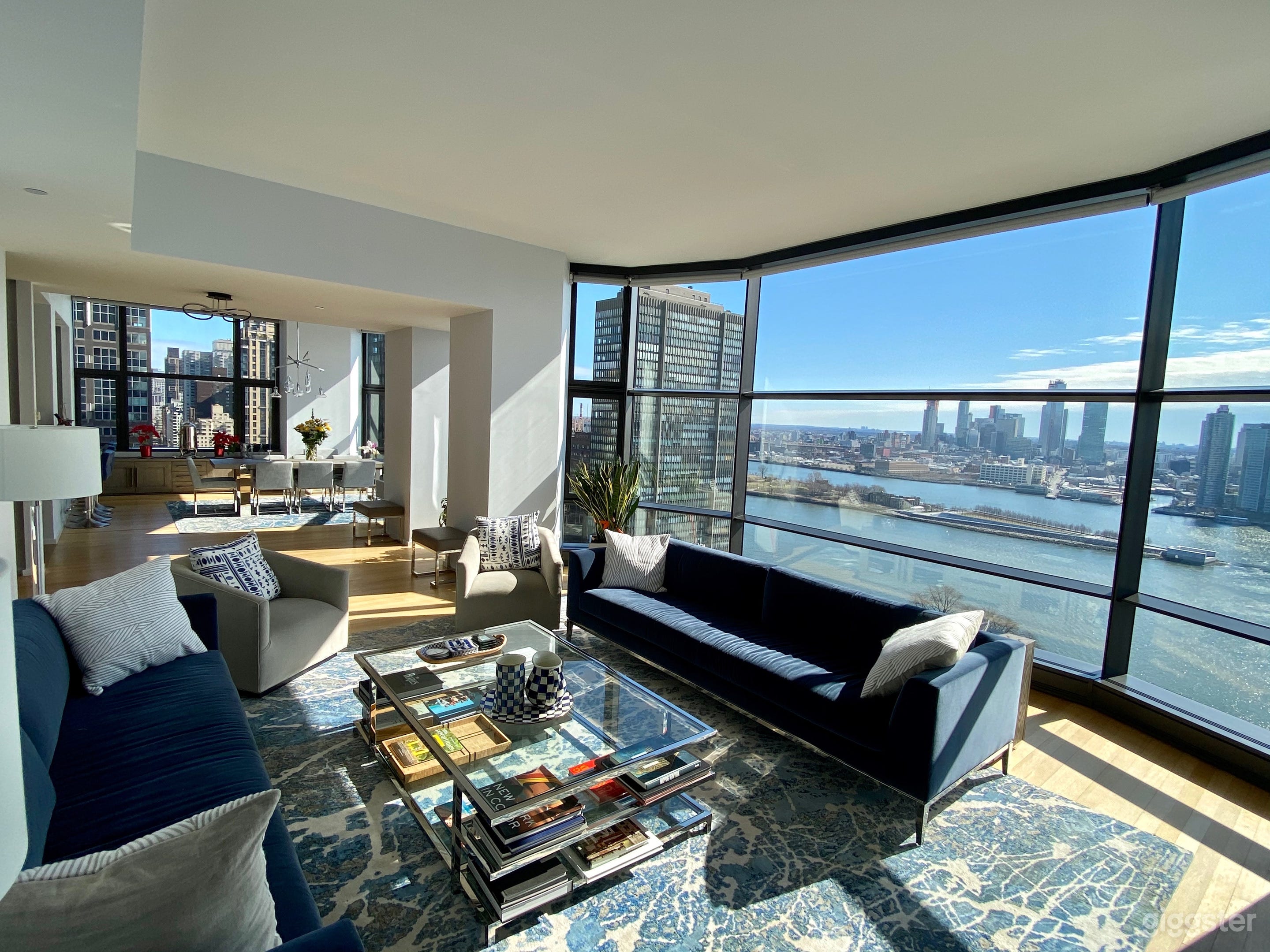 Airy, Modern Space with Water Views Photo 1