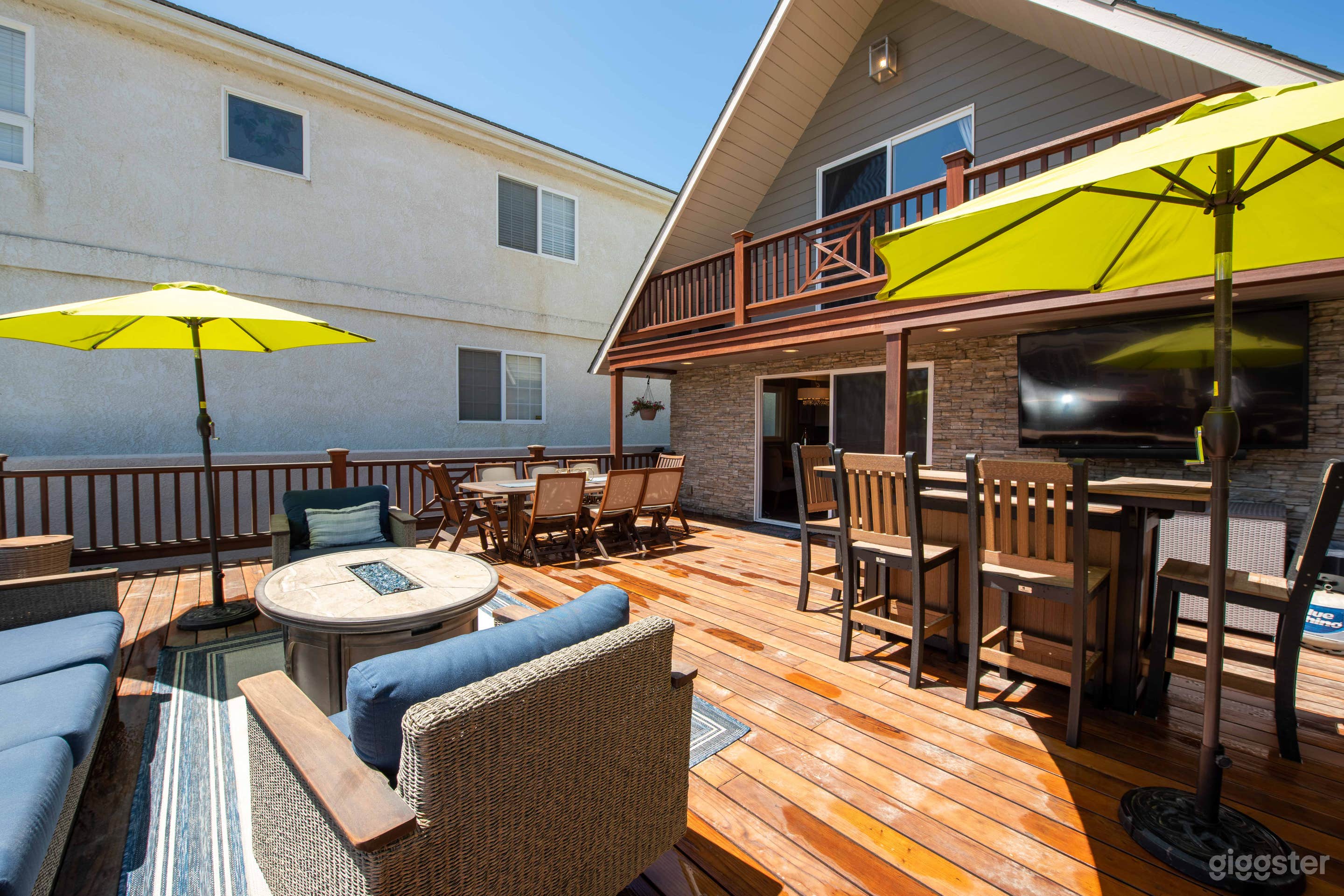 Oceanside Retreat Photo 1