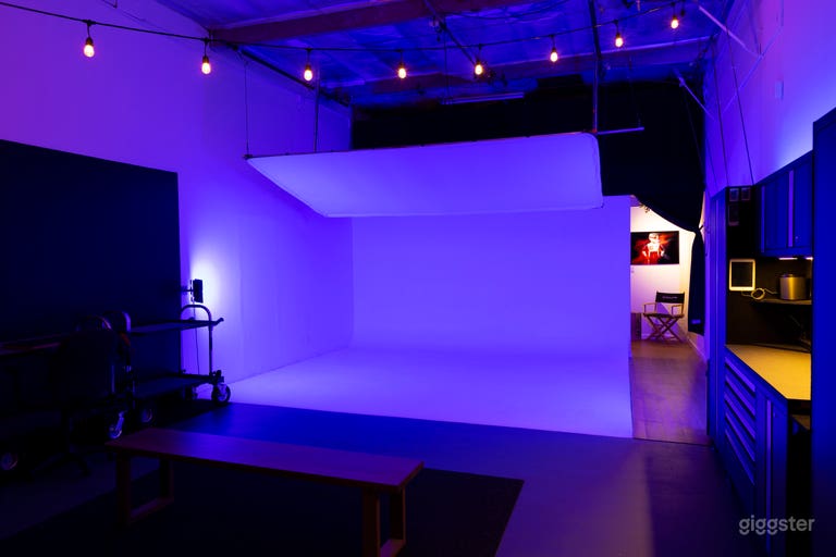  Photo Studio - Santa Clarita 