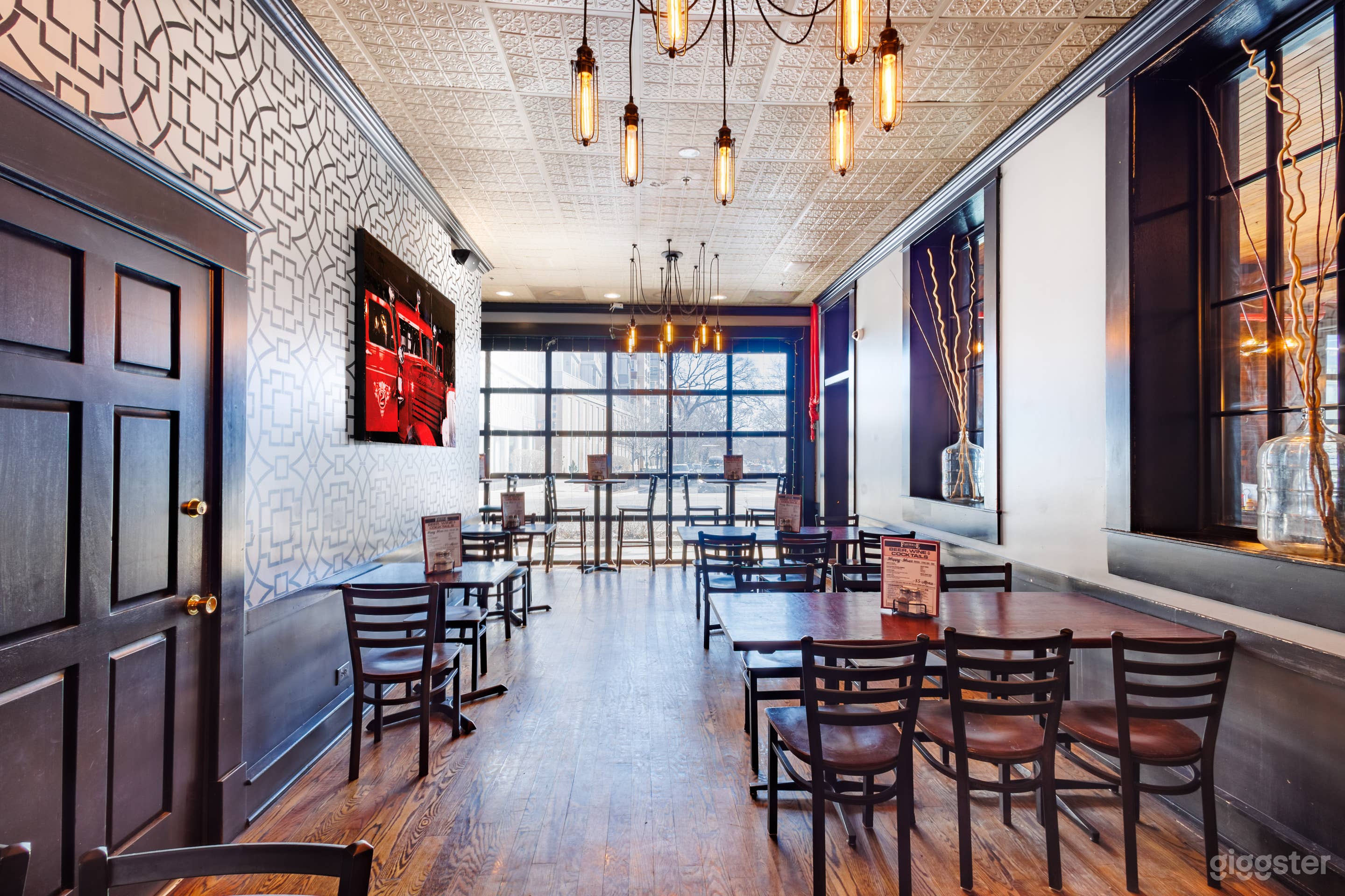 Classic Firehouse turned into a restaurant (Full Buy out) Photo 3