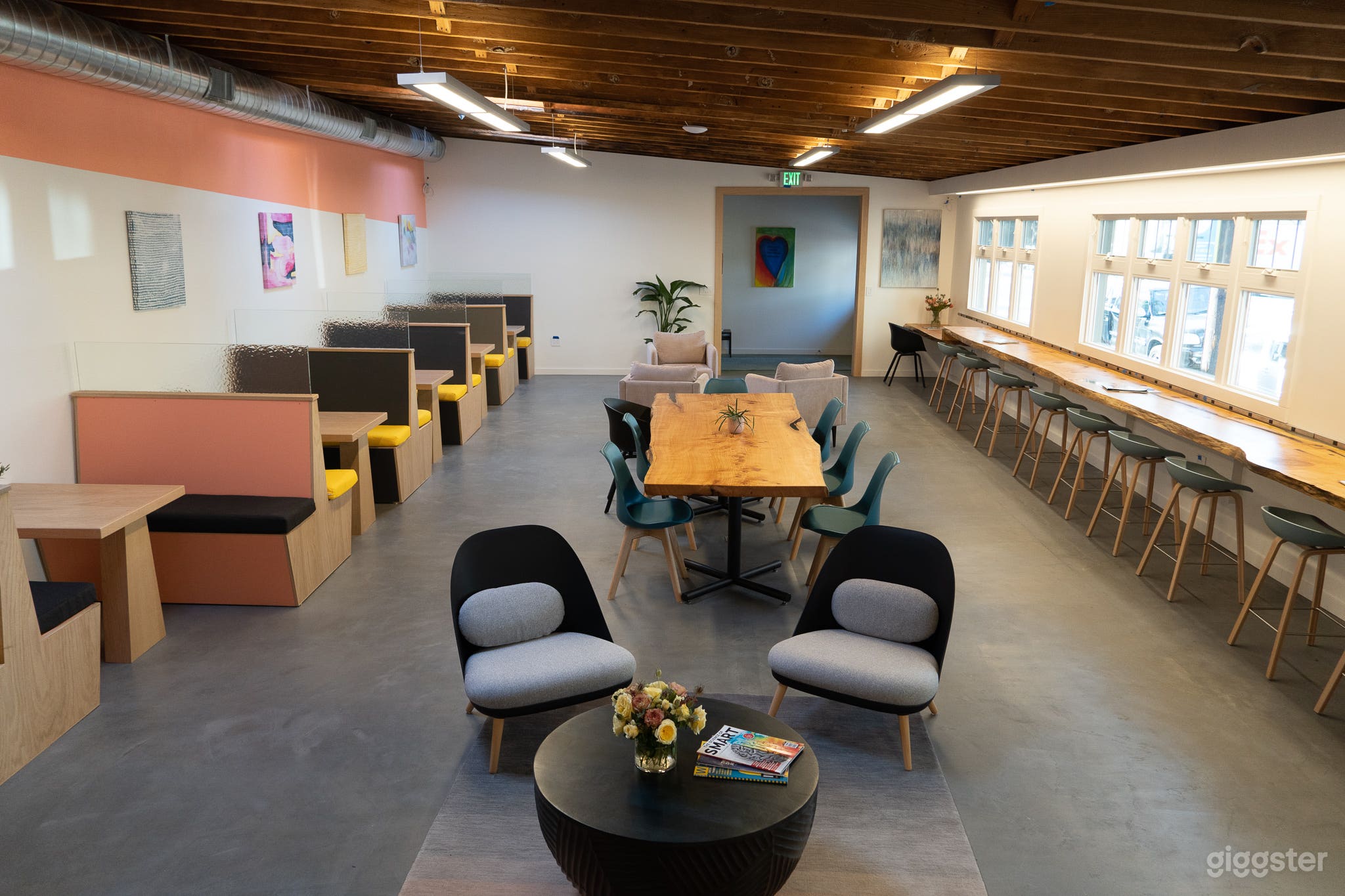 Flexible indoor/outdoor location in West Berkeley  Photo 1