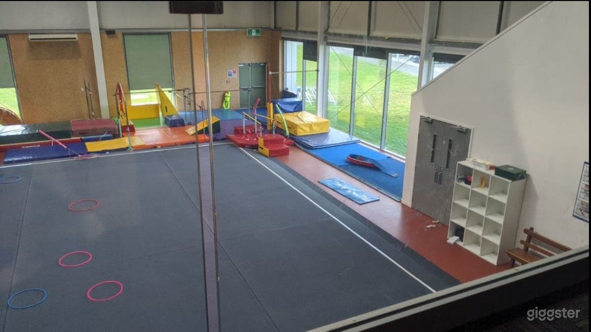 PARTY WITH US Photo 3