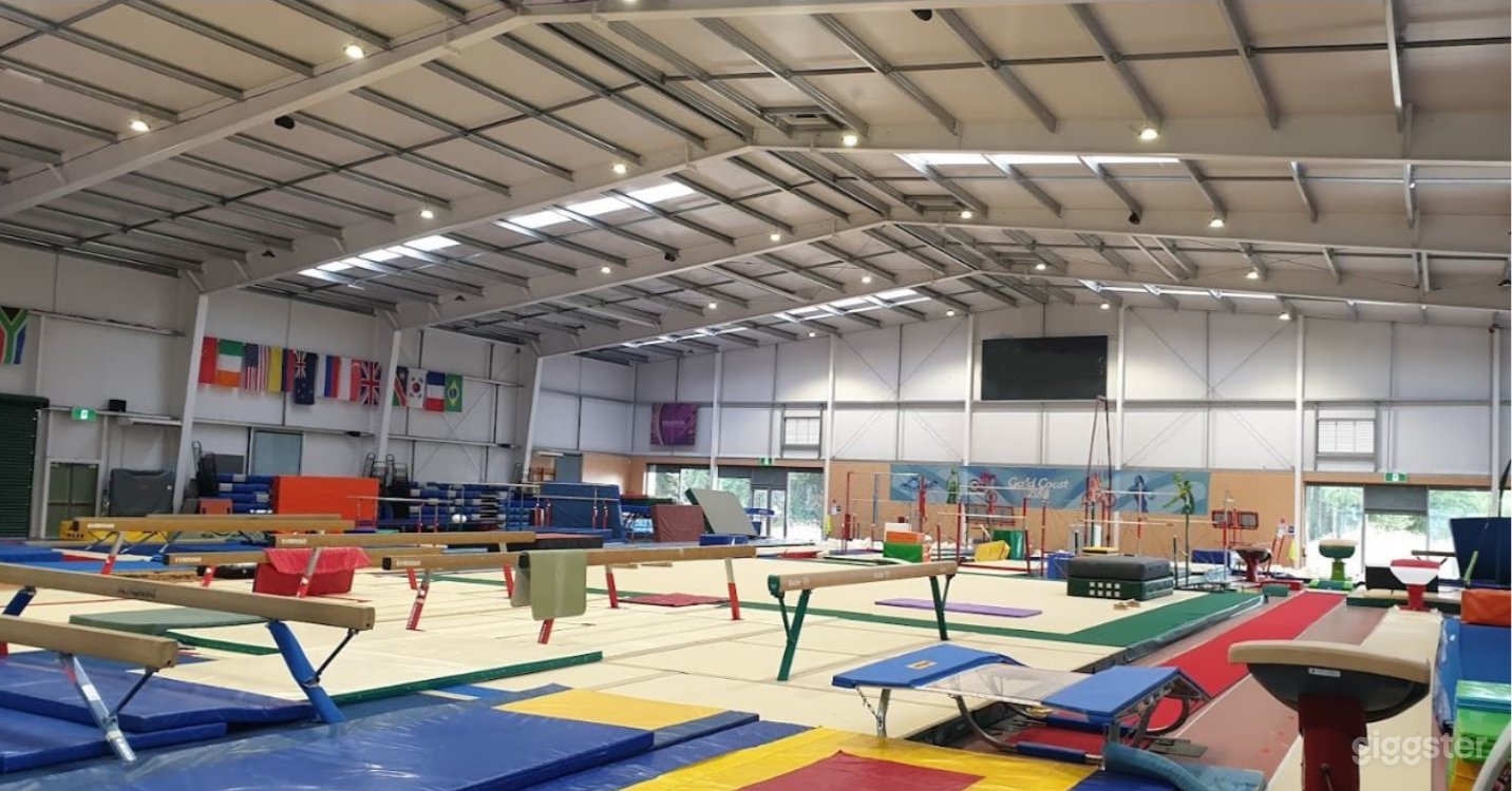 PARTY WITH US Photo 1