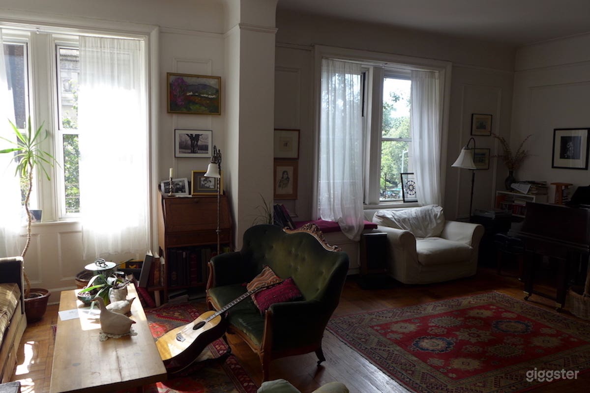 Pre-War Upper West Side Apartment with Musical Instruments Photo 2