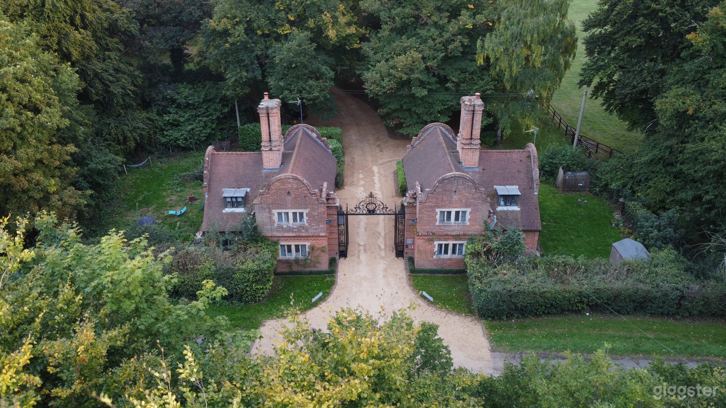 Entrance Gate Lodges