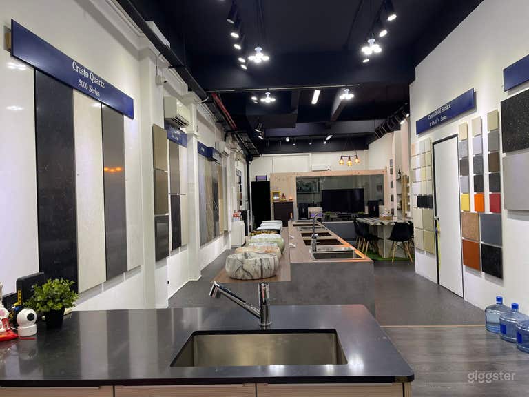  Sala de exhibición industrial - Espacio comercial 