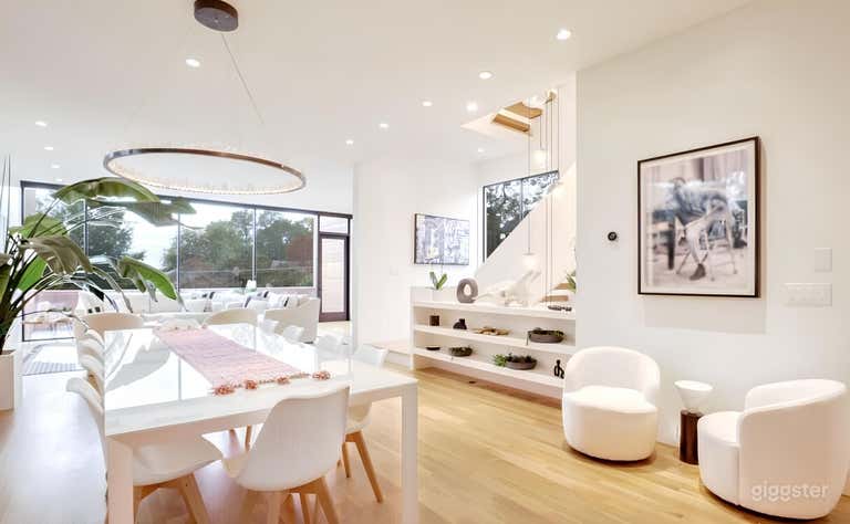  Striking Architectural House 