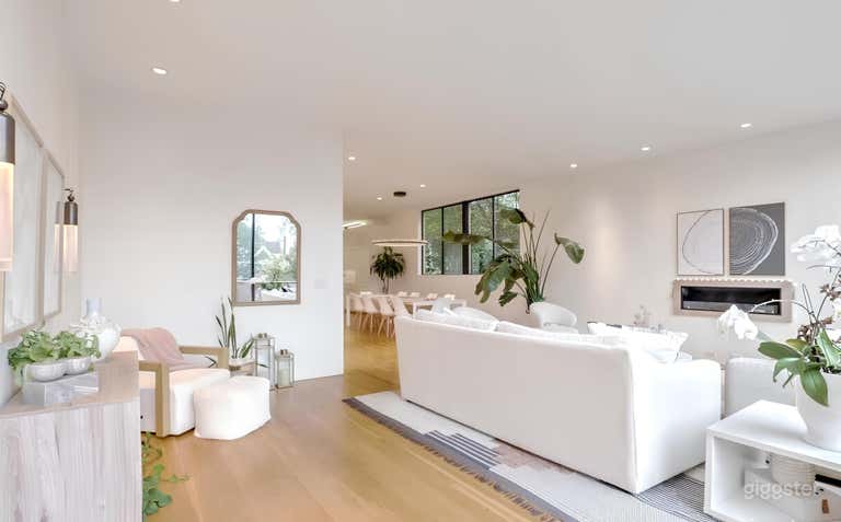  Striking Architectural House 